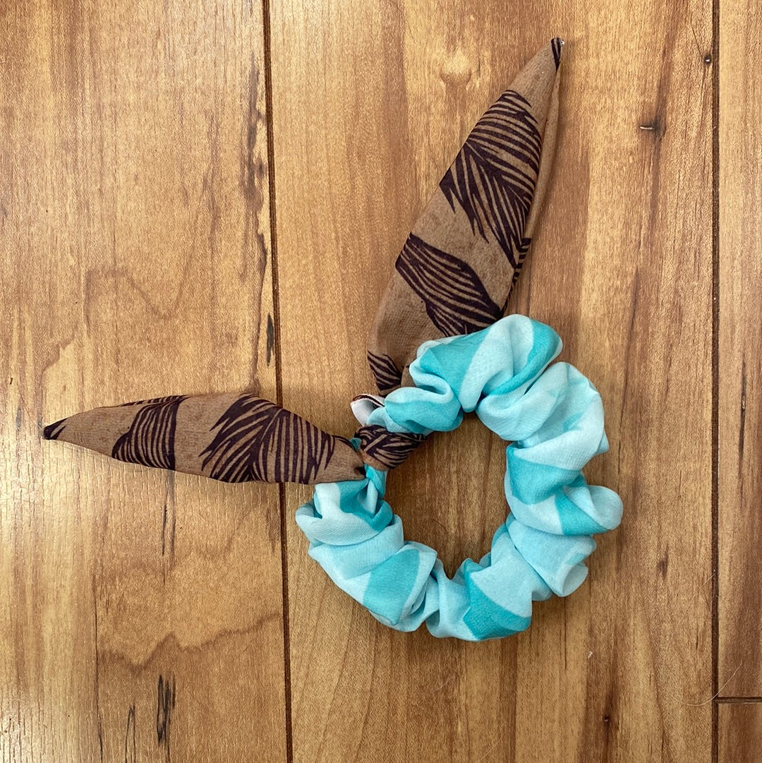 Ovarian Cancer Ribbon x Feathers